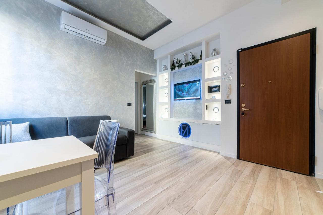 Fashion Apartment Silver โบโลญญา ภายนอก รูปภาพ